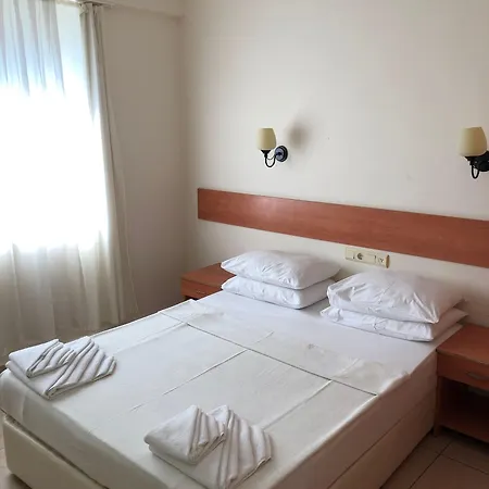 Melissa Garden 3* シダ